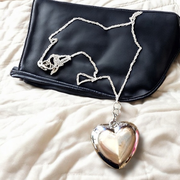 Puffed Silver toned Heart Pendant Necklace on a silver plated chain - Picture 11 of 15
